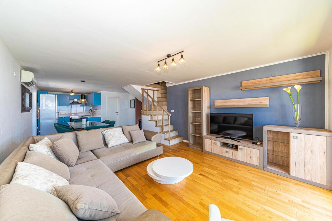 Apartament City Apartment